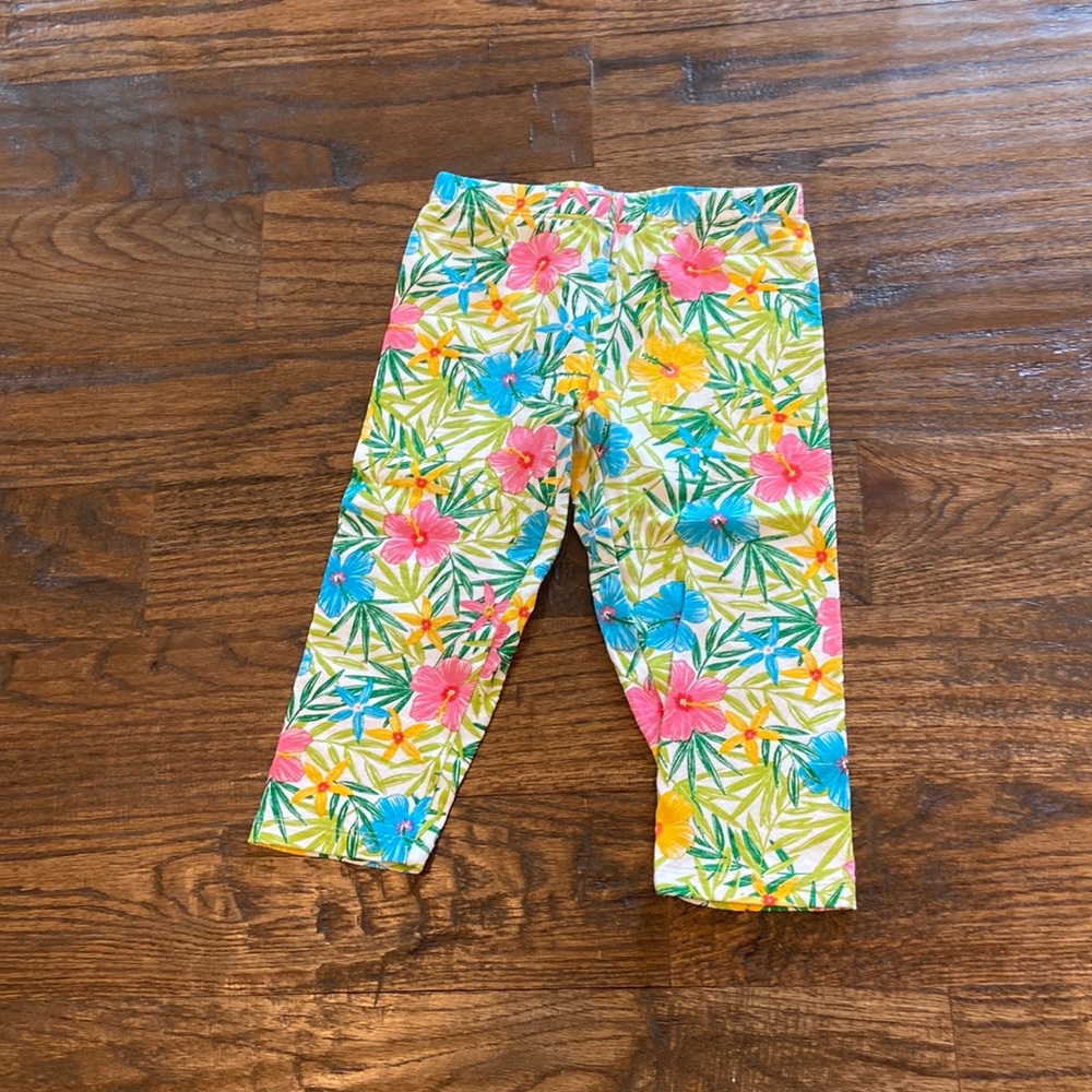 E-Land capris & matching shirt flower pattern size 5